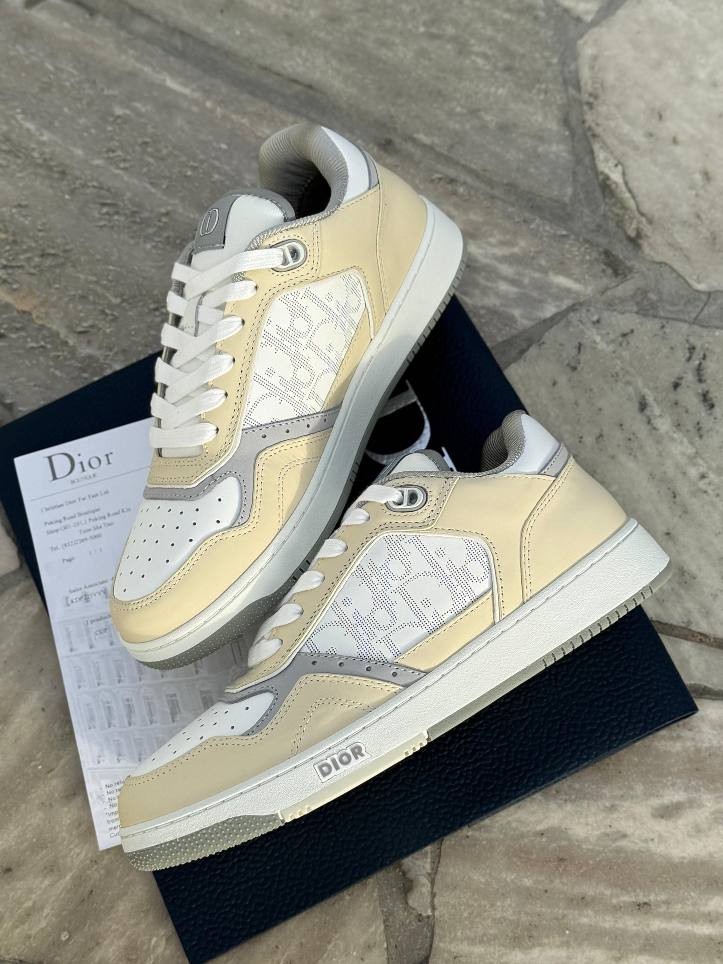 DIOR