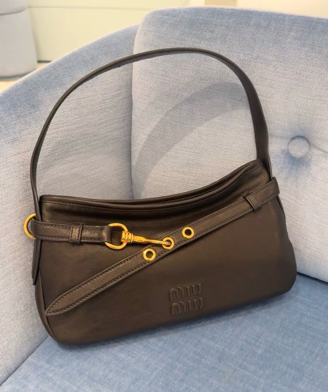 MIU MIU (2 Color)