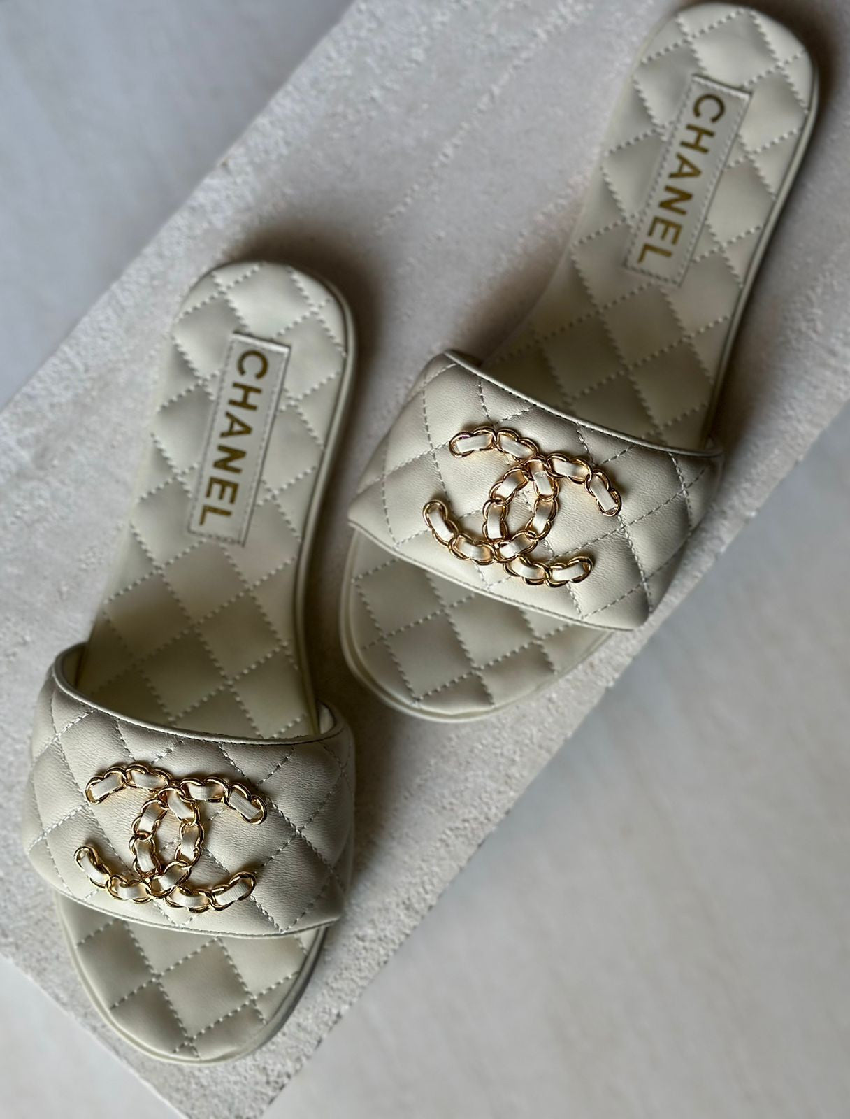 CHANEL (3 Color)