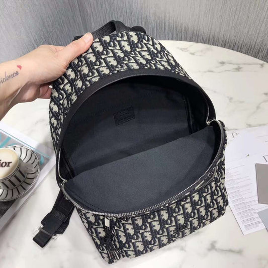 DIOR (Backpack)