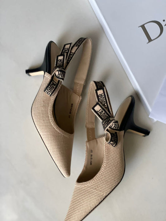 DIOR (Low Heel)