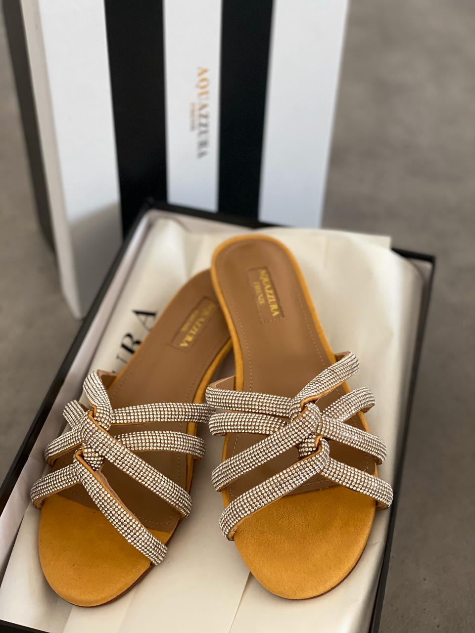 AQUAZZURA