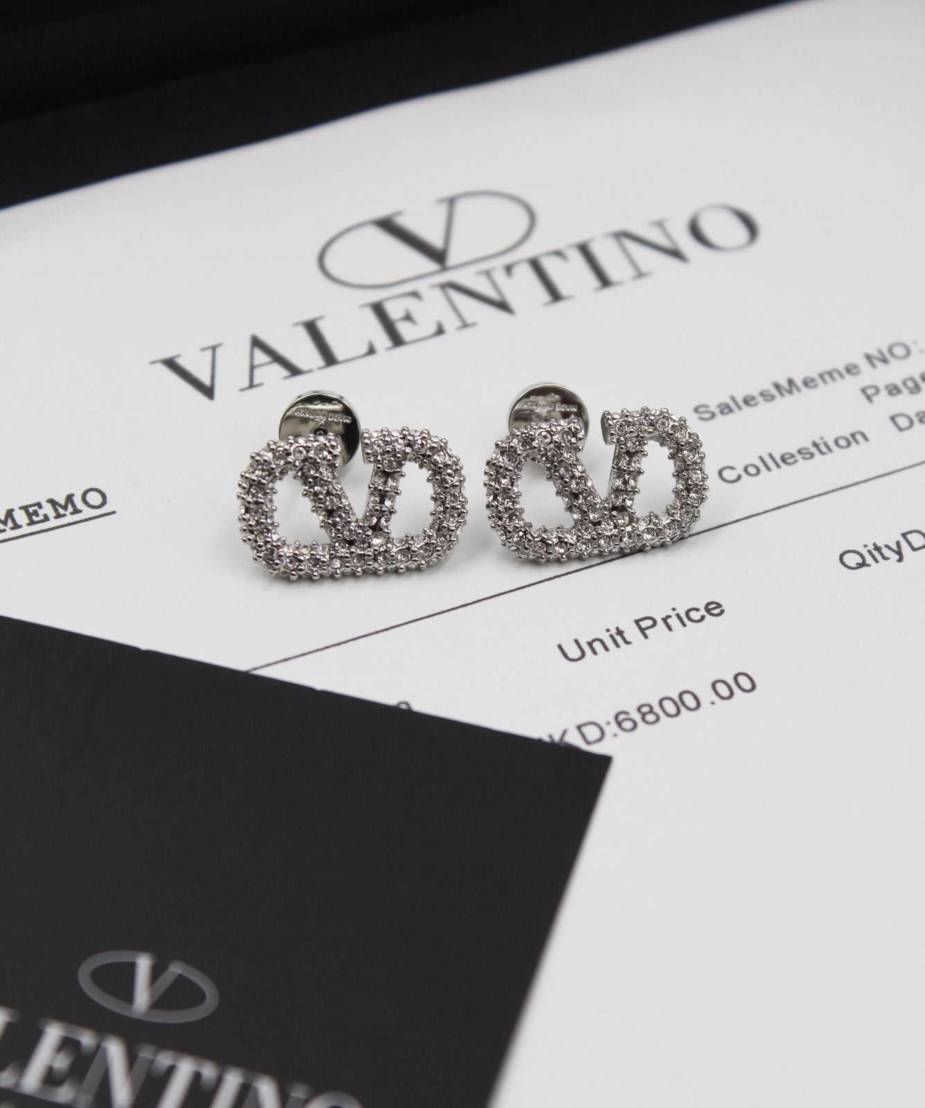 VALENTINO (Earing)