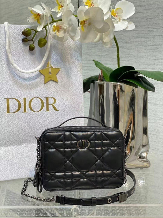 DIOR (3 Color)