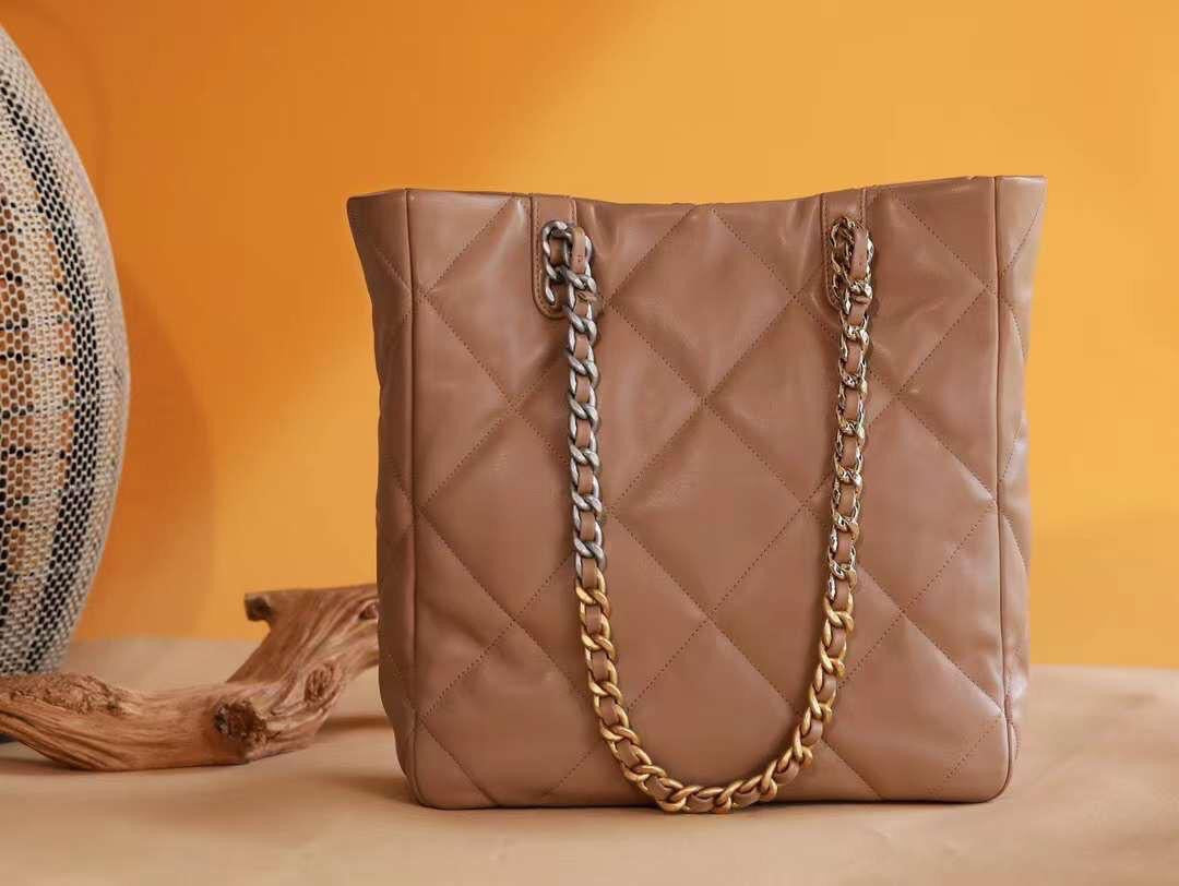 CHANEL (2 Color)