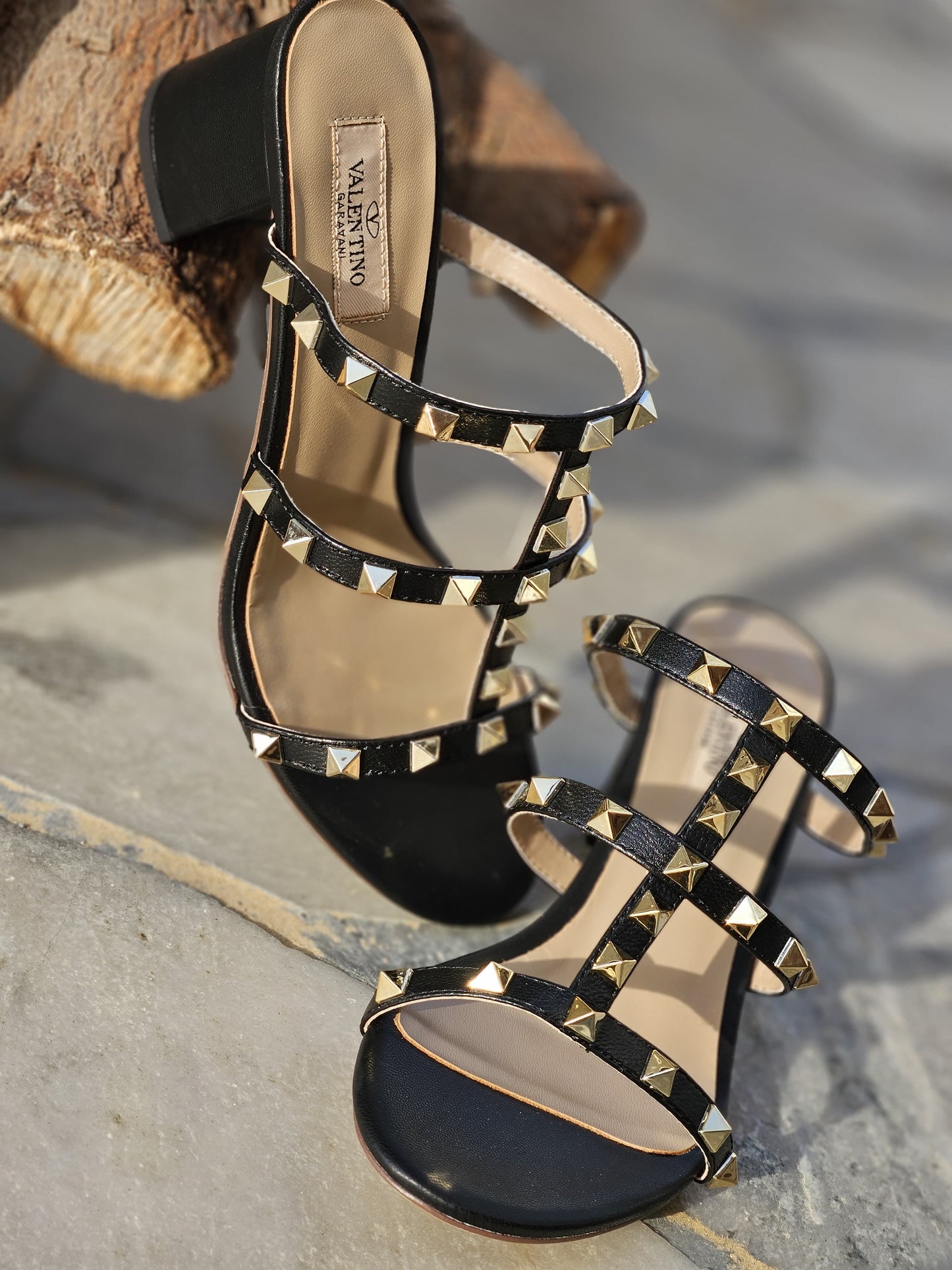 VALENTINO