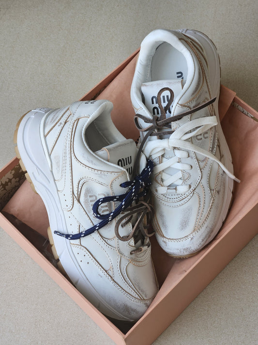 MIU MIU
