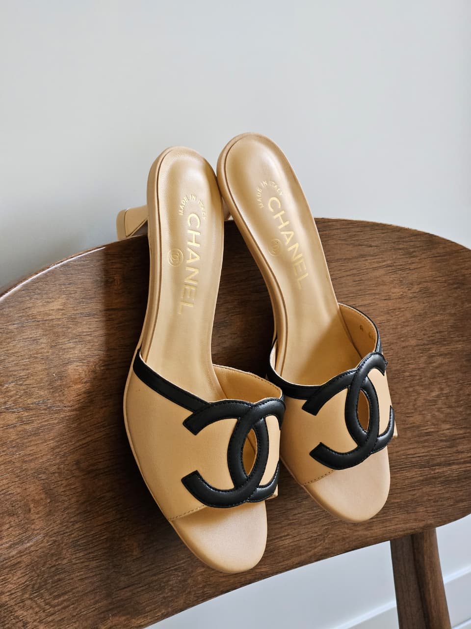 CHANEL