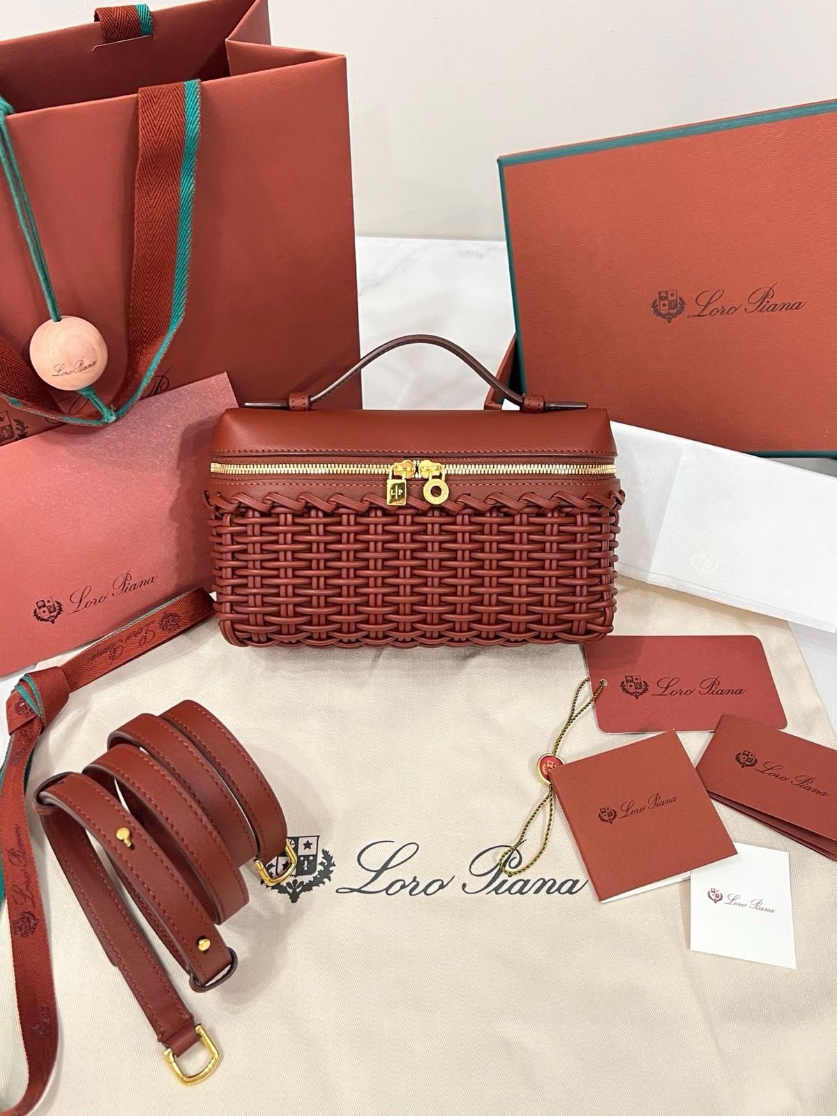 LORO PIANA
