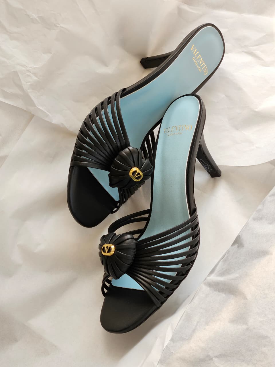 VALENTINO (2 Color)