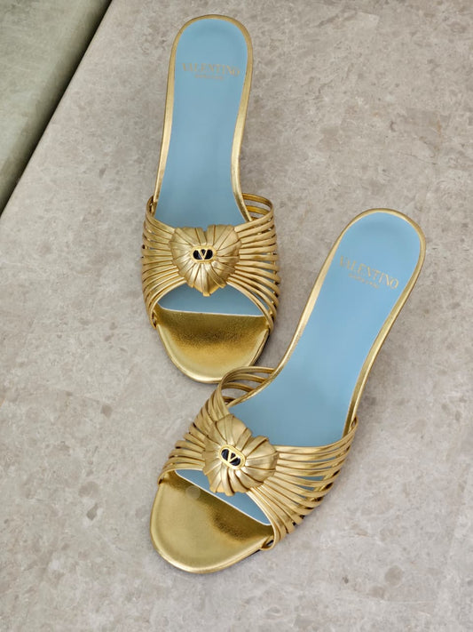 VALENTINO