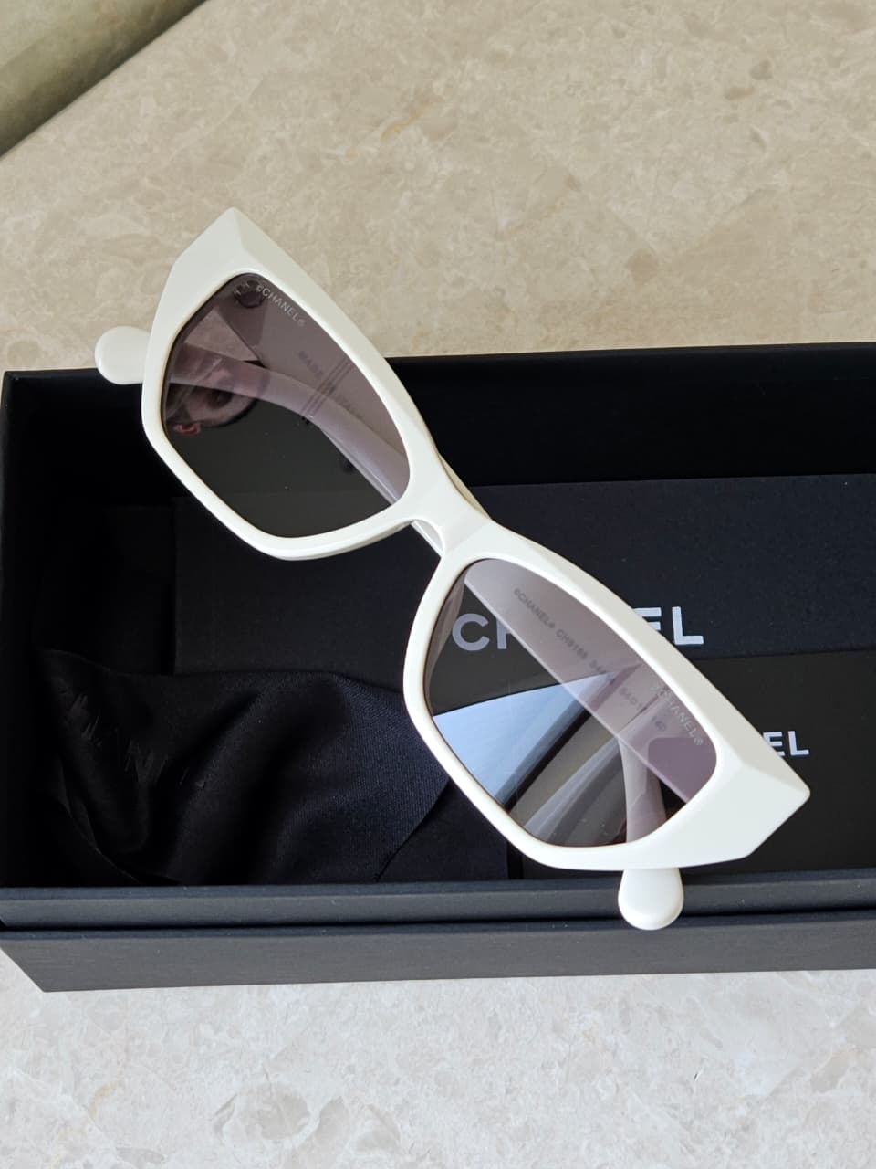 CHANEL