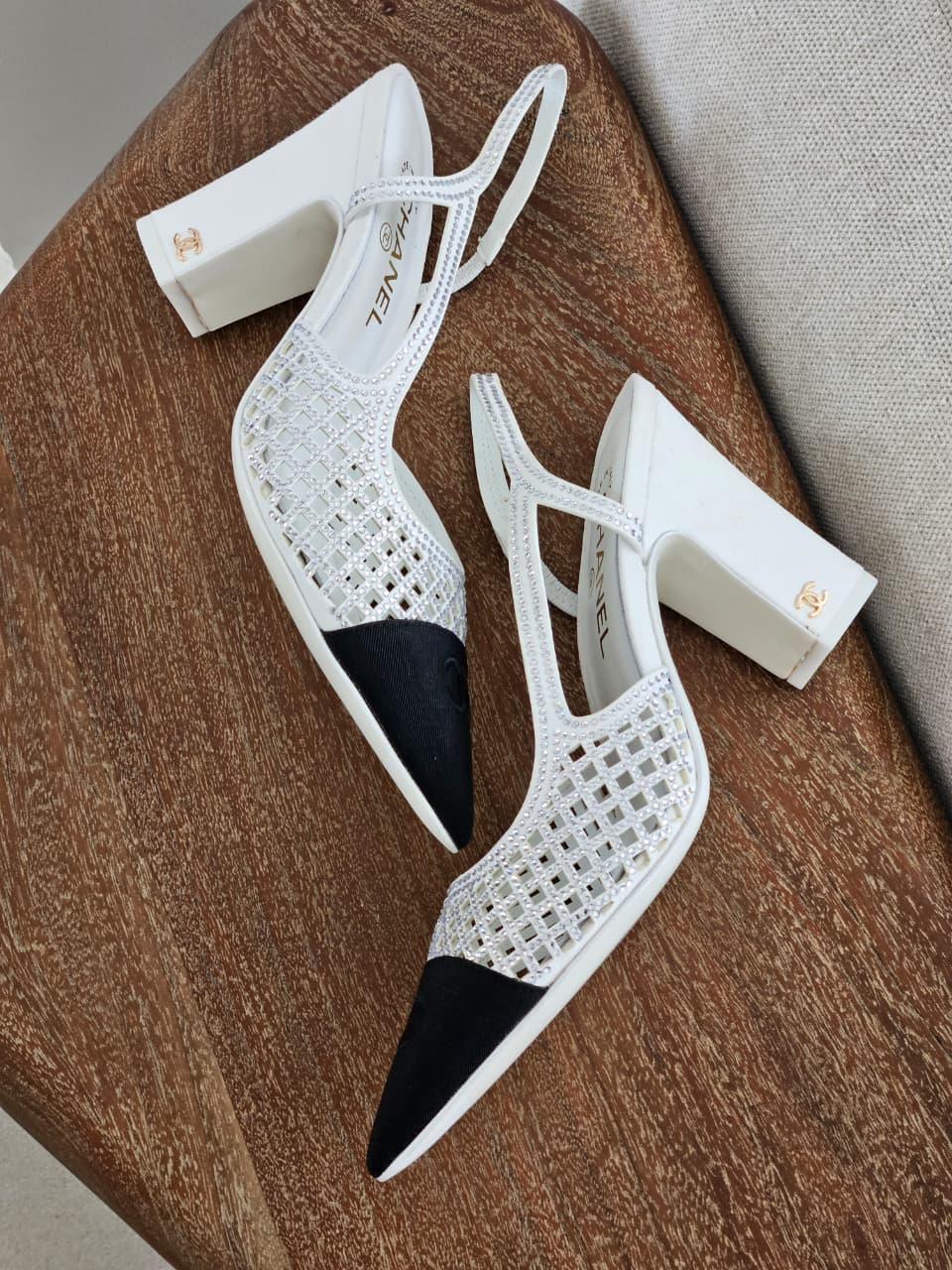 CHANEL (2 Color)