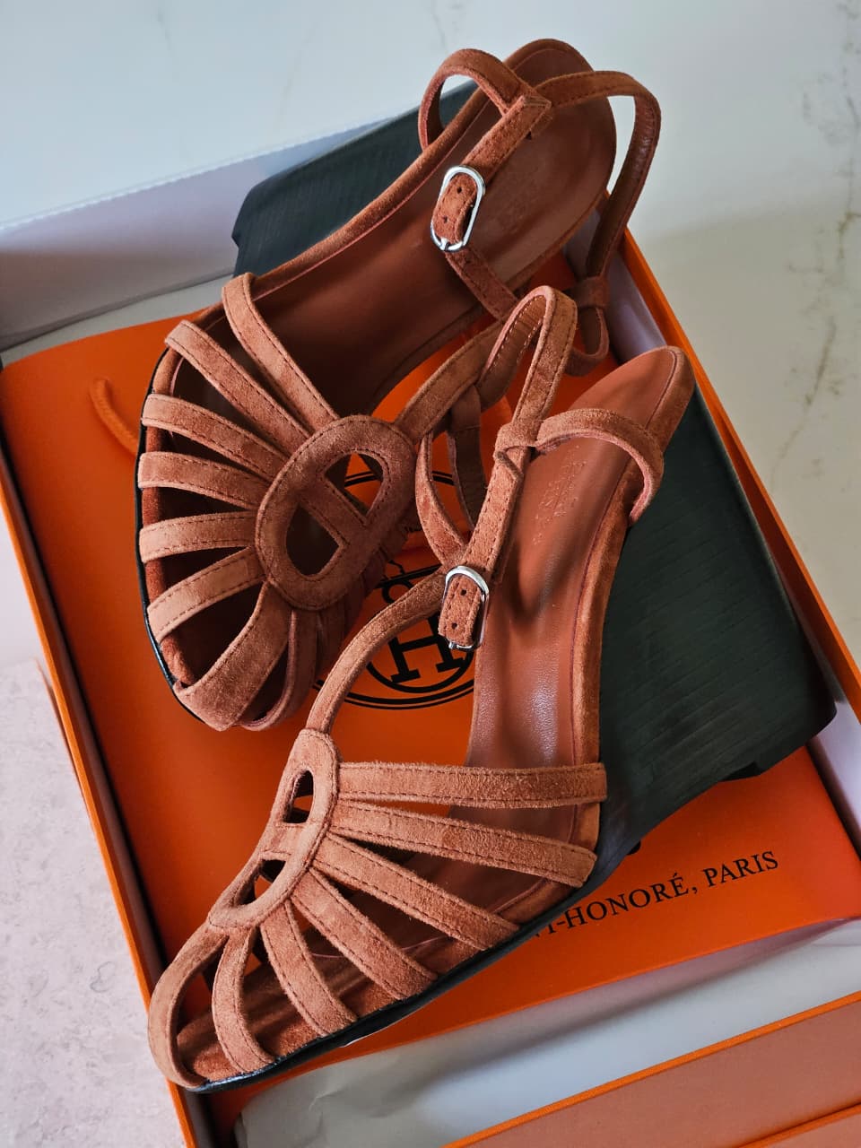 HERMES (2 Color)