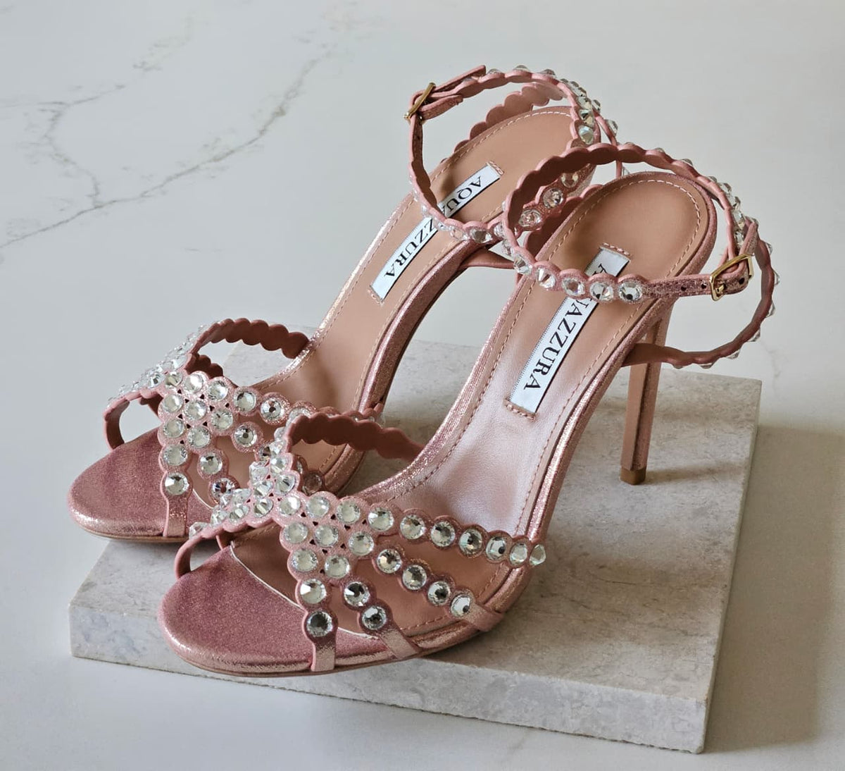 AQUAZZURA