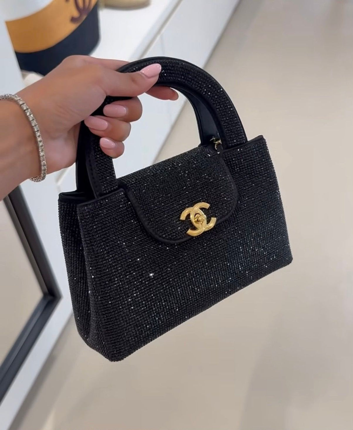 CHANEL (2 Color)