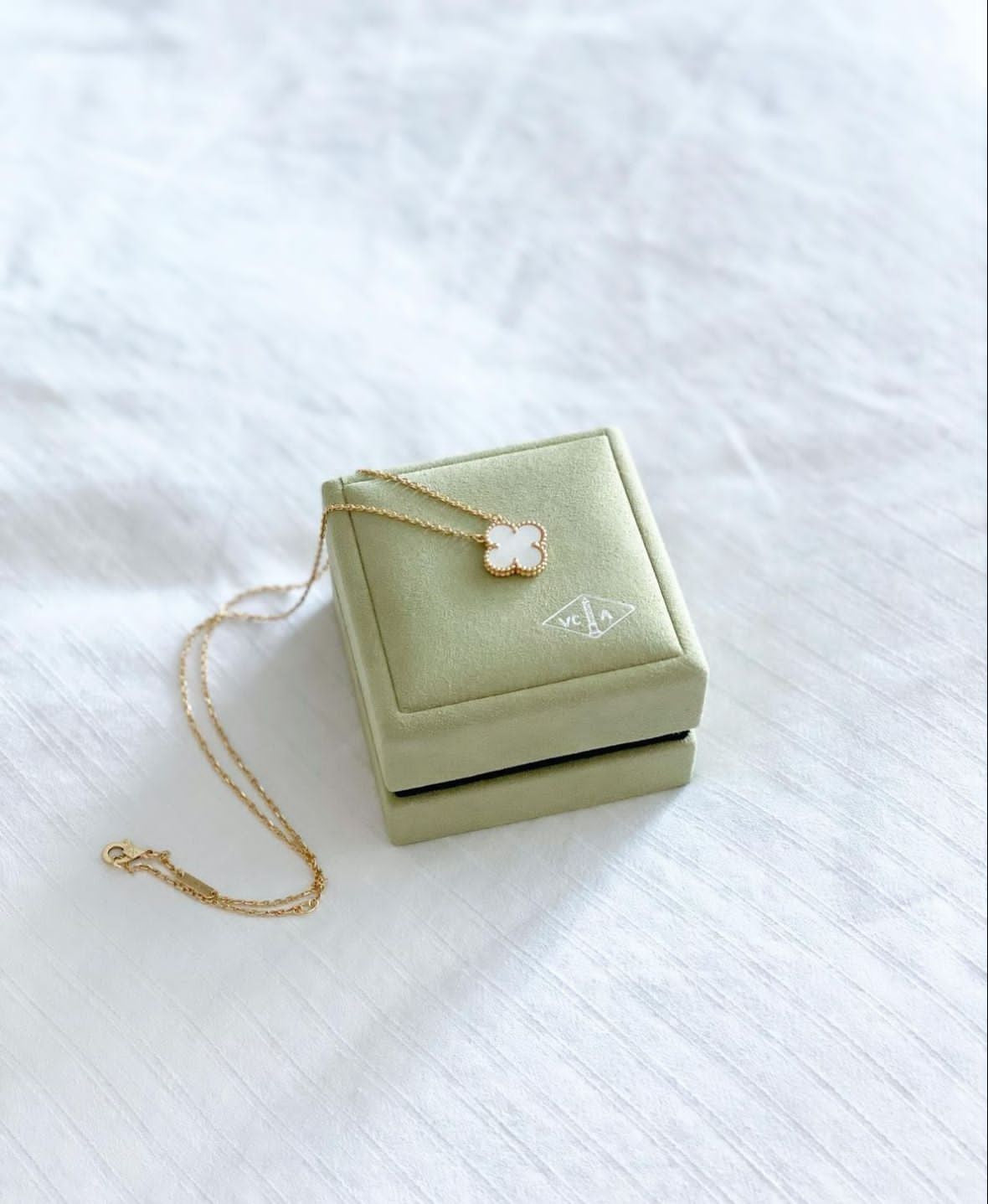 VAN CLEEF