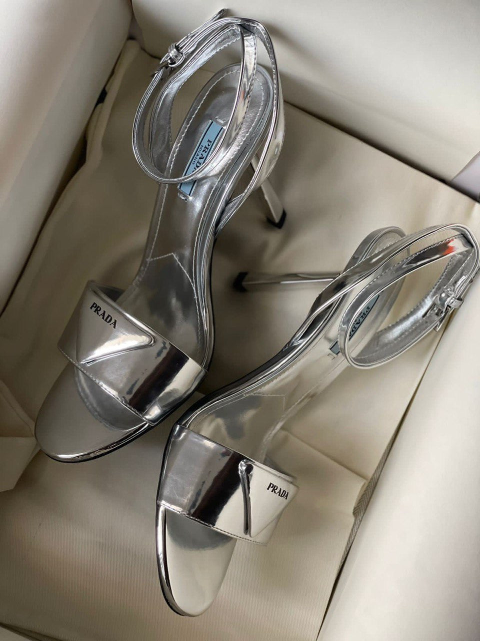 PRADA