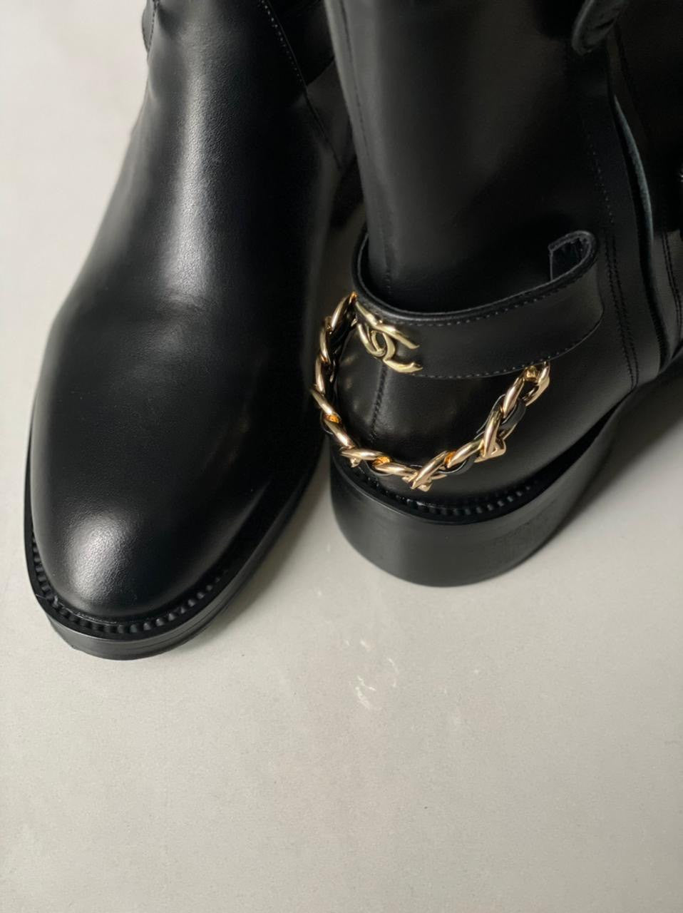 CHANEL