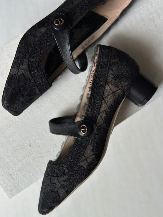 DIOR
