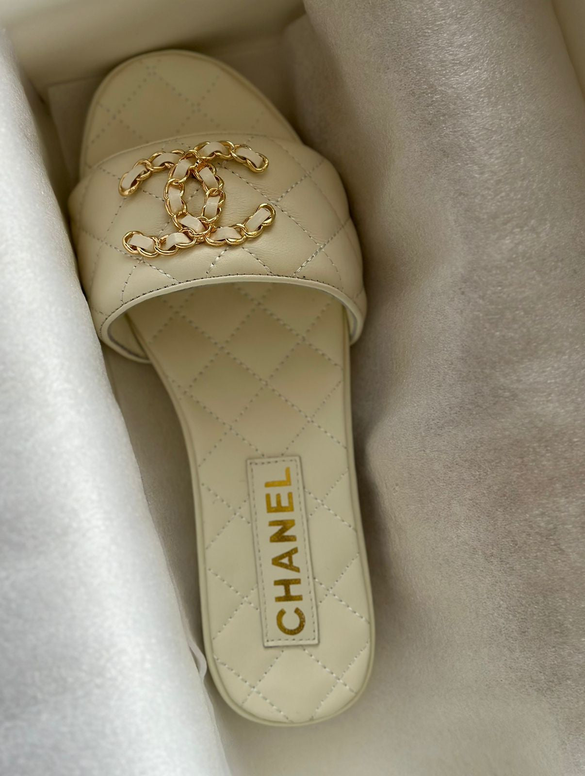 CHANEL (3 Color)