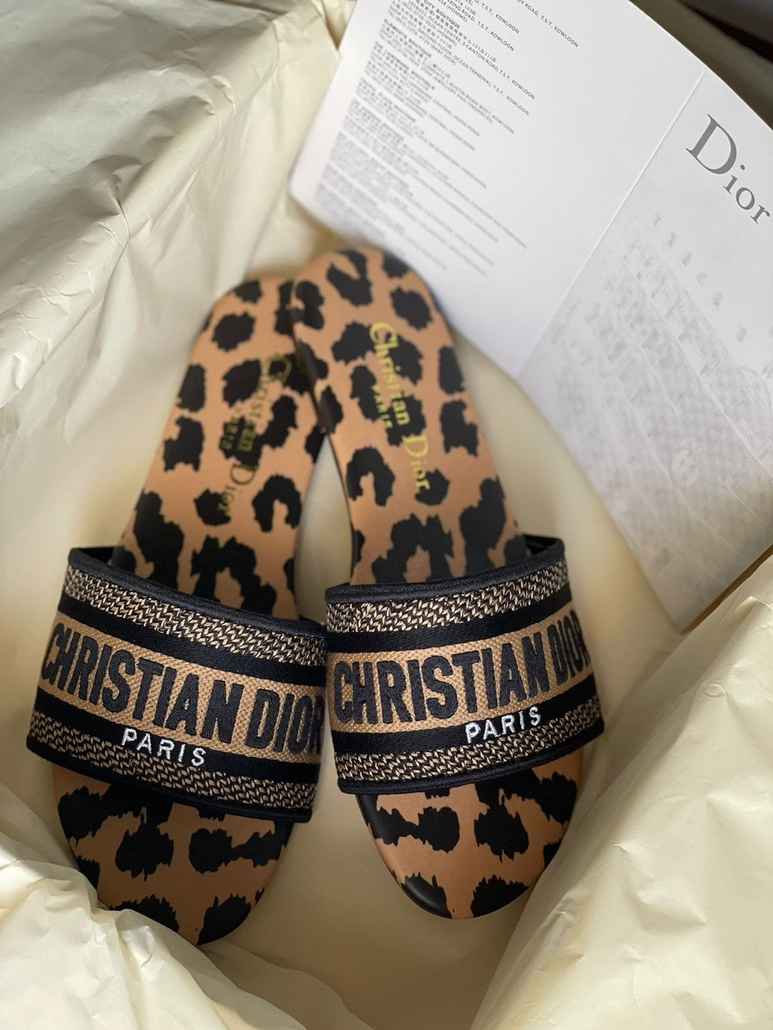 DIOR