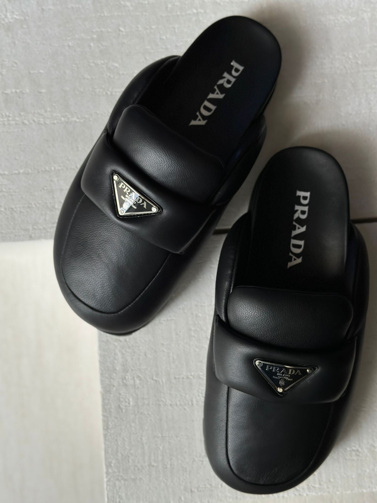 PRADA (2 Color)