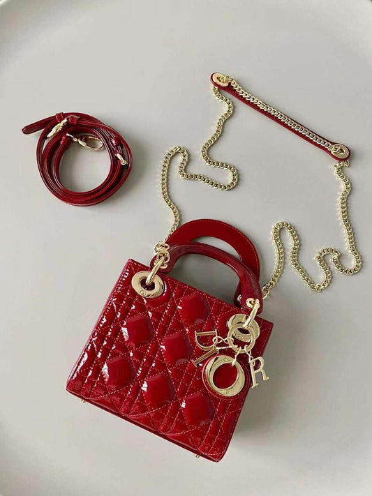 DIOR