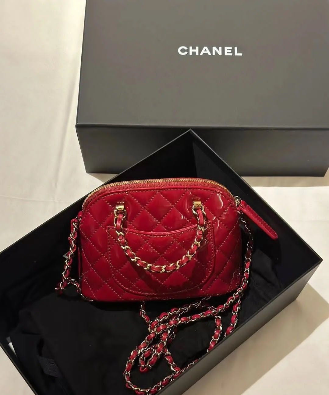 CHANEL